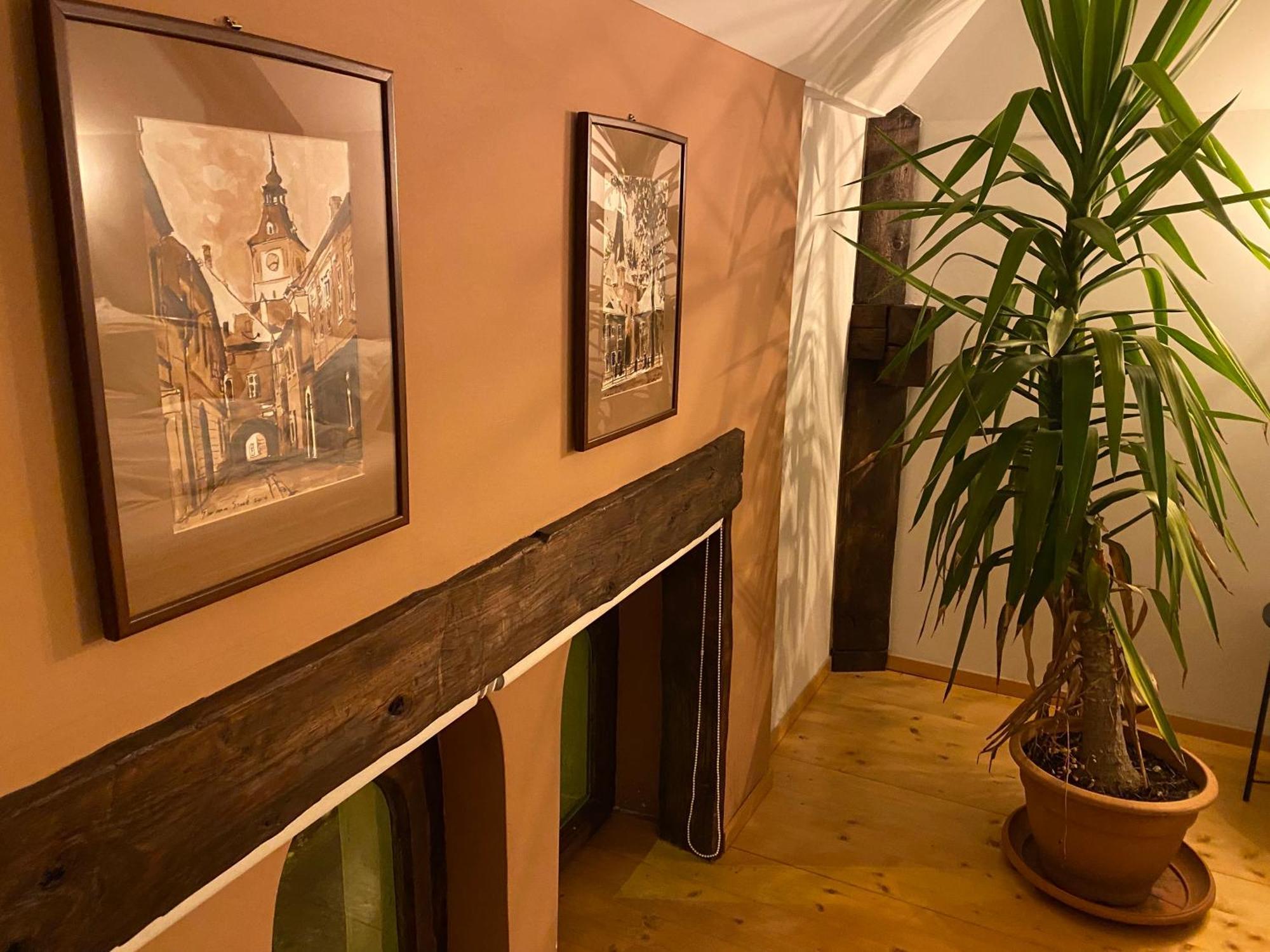 Rose'S Oldtown Apartment ブラショフ エクステリア 写真