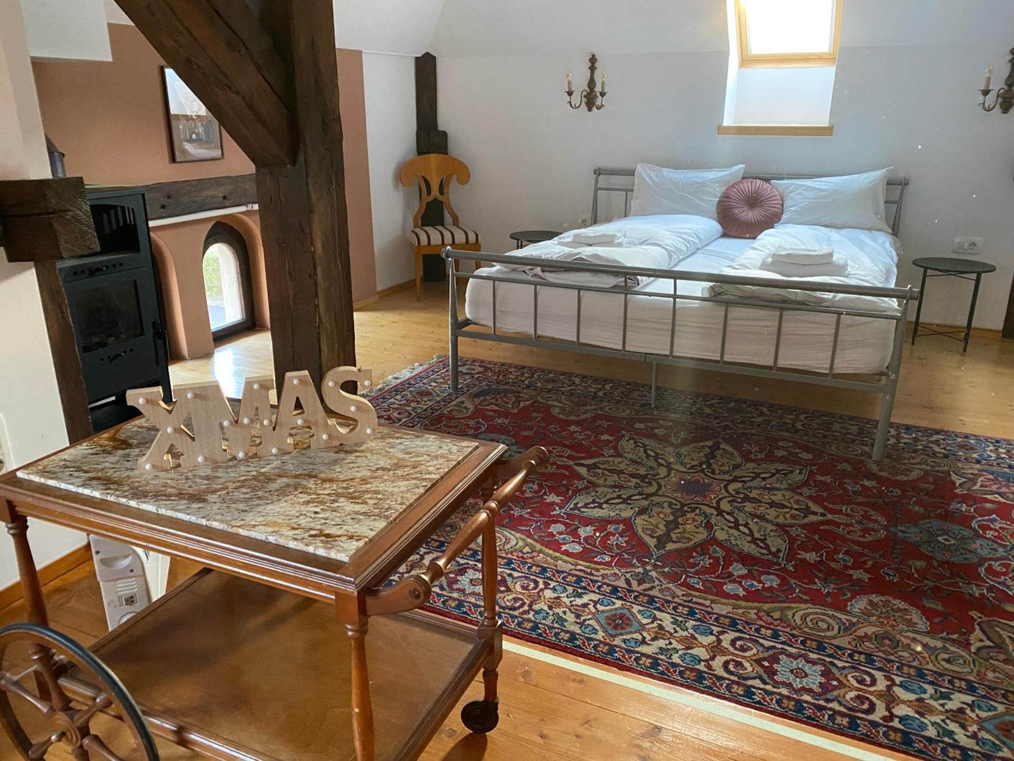 Rose'S Oldtown Apartment ブラショフ エクステリア 写真